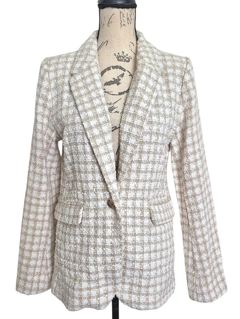 AQUA Tweed Blazer Cream Beige Metallic Gold Button Quiet Luxury M Old Money